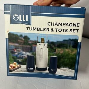 Olli champagne tumbler and tote set